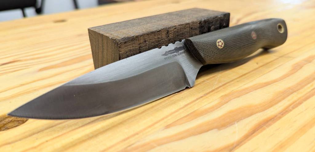 Bushcraft knife in OD green micarta