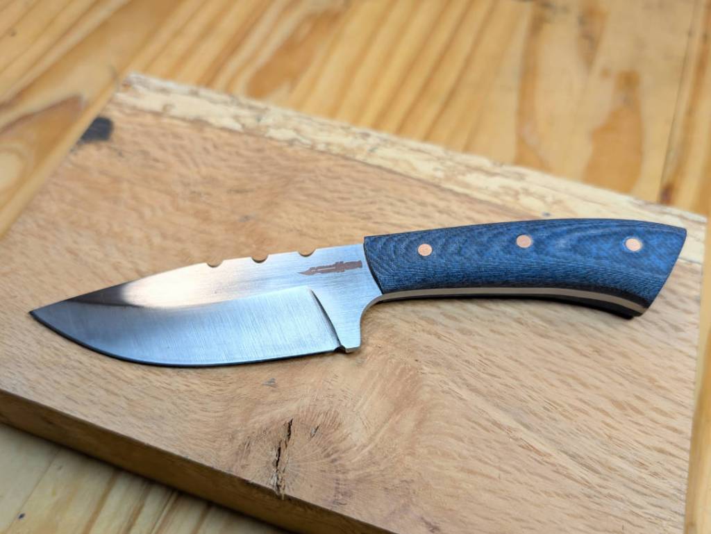 Small EDC with denim handle